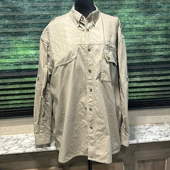Cabelas Outdoor Gear Men’s Khaki Button Front Right Hand Shooting Shirt Sz XL - Picture 1 of 12